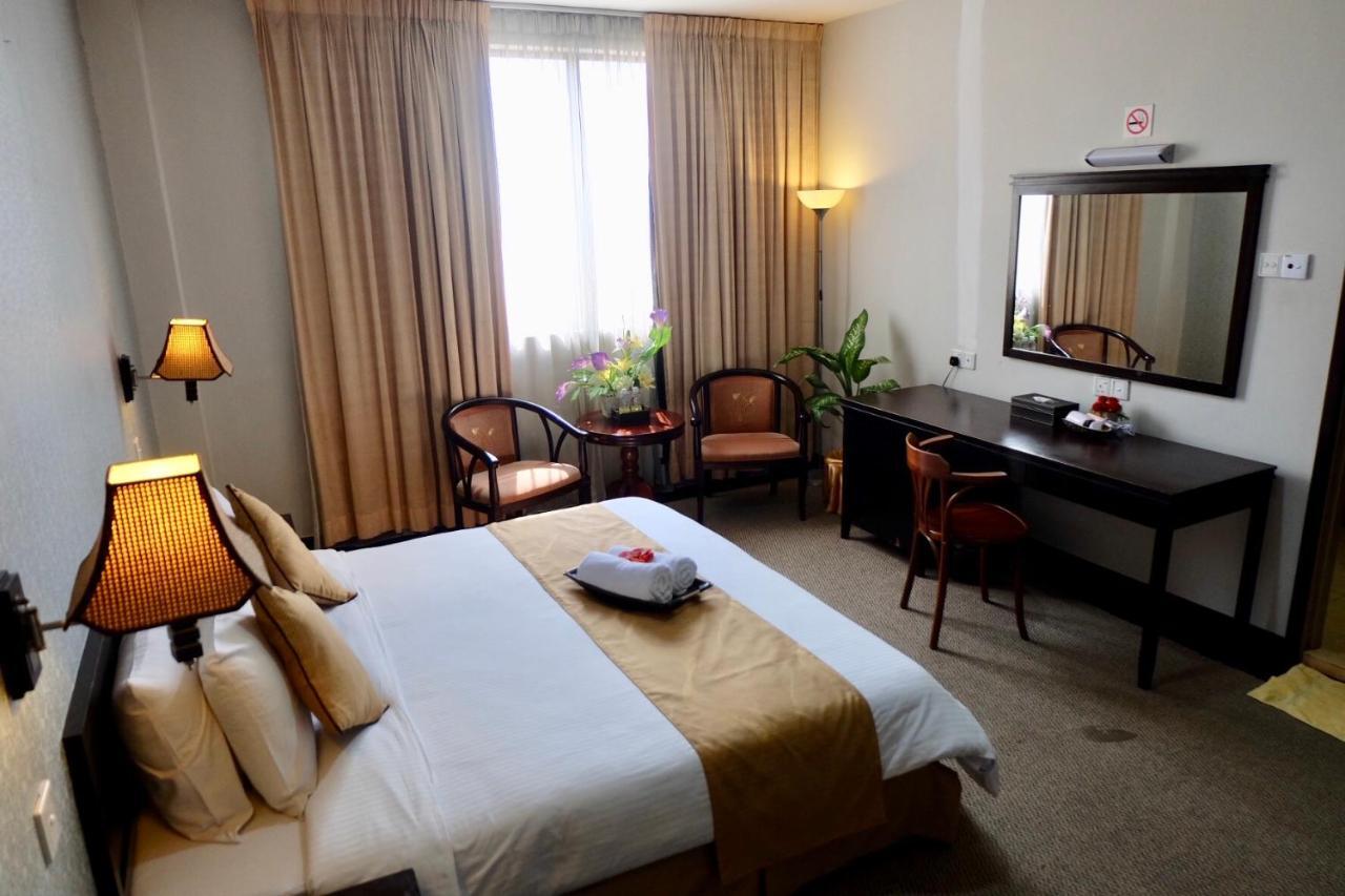 Carlton Hotel Шах-Алам Екстер'єр фото